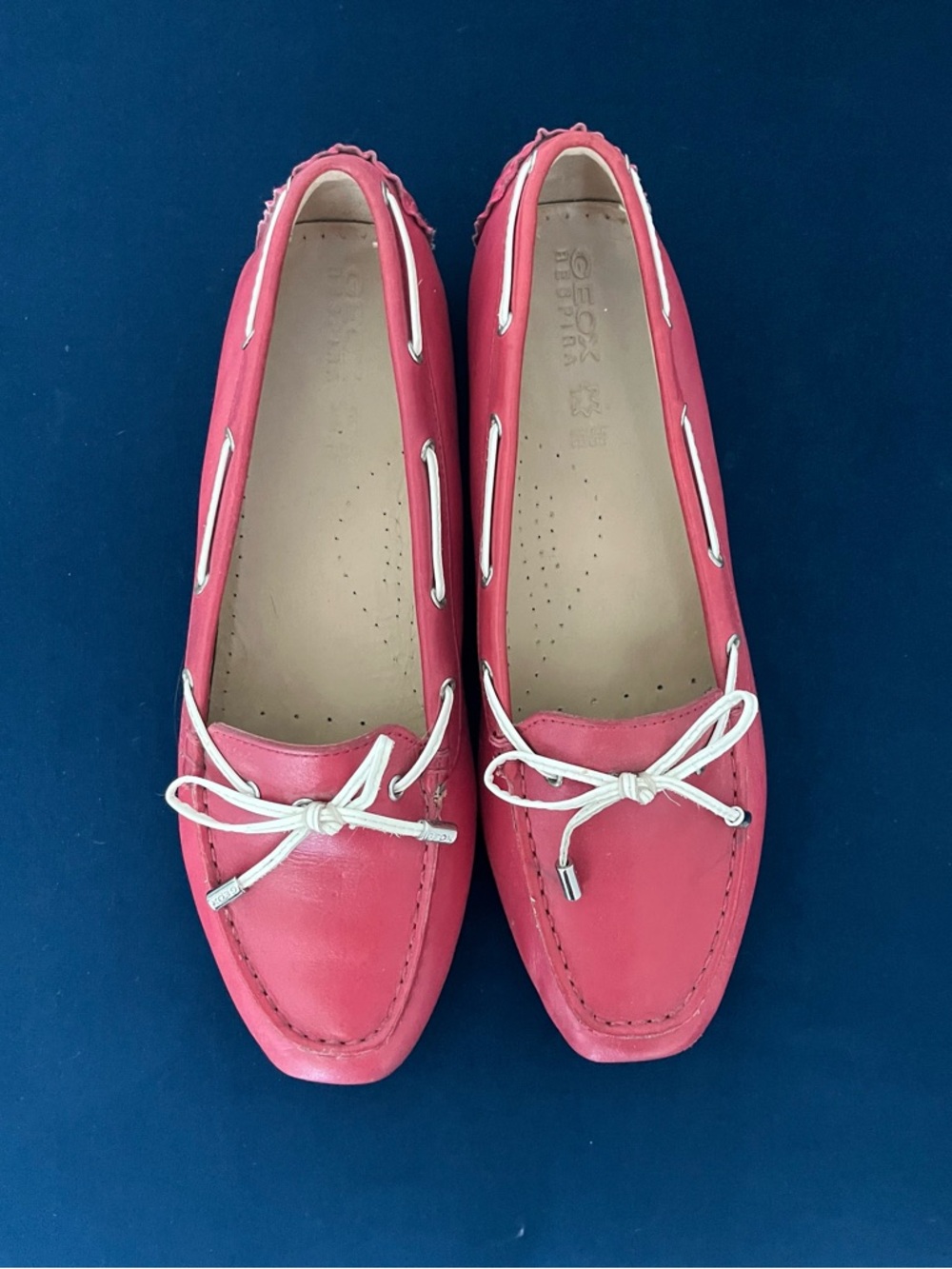 Geox Women’s Pink Leather Driving Shoes